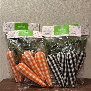 Easter Plaid Packaged Carrots